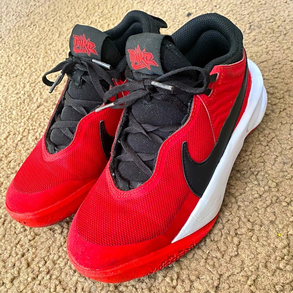 Nike shoes
